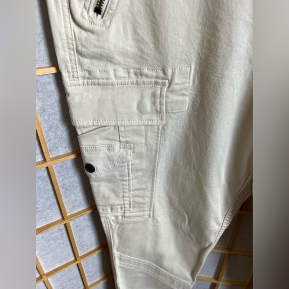 Polo by Ralph Lauren Cream Cargo Pants Relaxed Fit - Picture 7 of 13